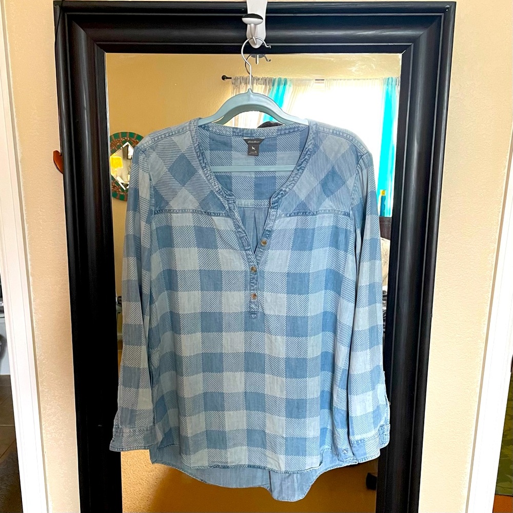 Eddie Bauer Women’s (XL) Blue/Lt. Blue Plaid Shirt